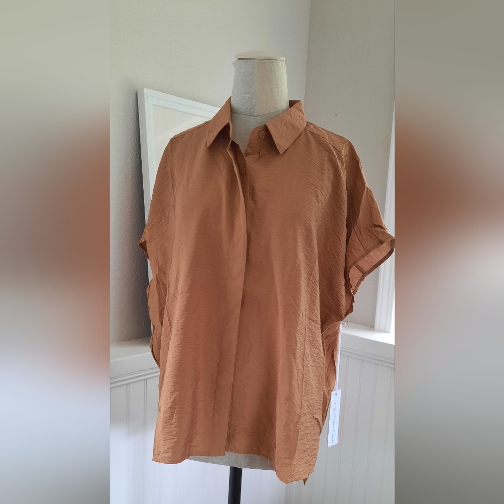 Young fabulous and broke top size M